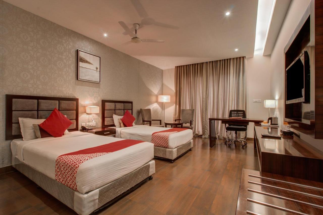 Hotel Oyo 3575 The Wave International Jamshedpur Zewnętrze zdjęcie