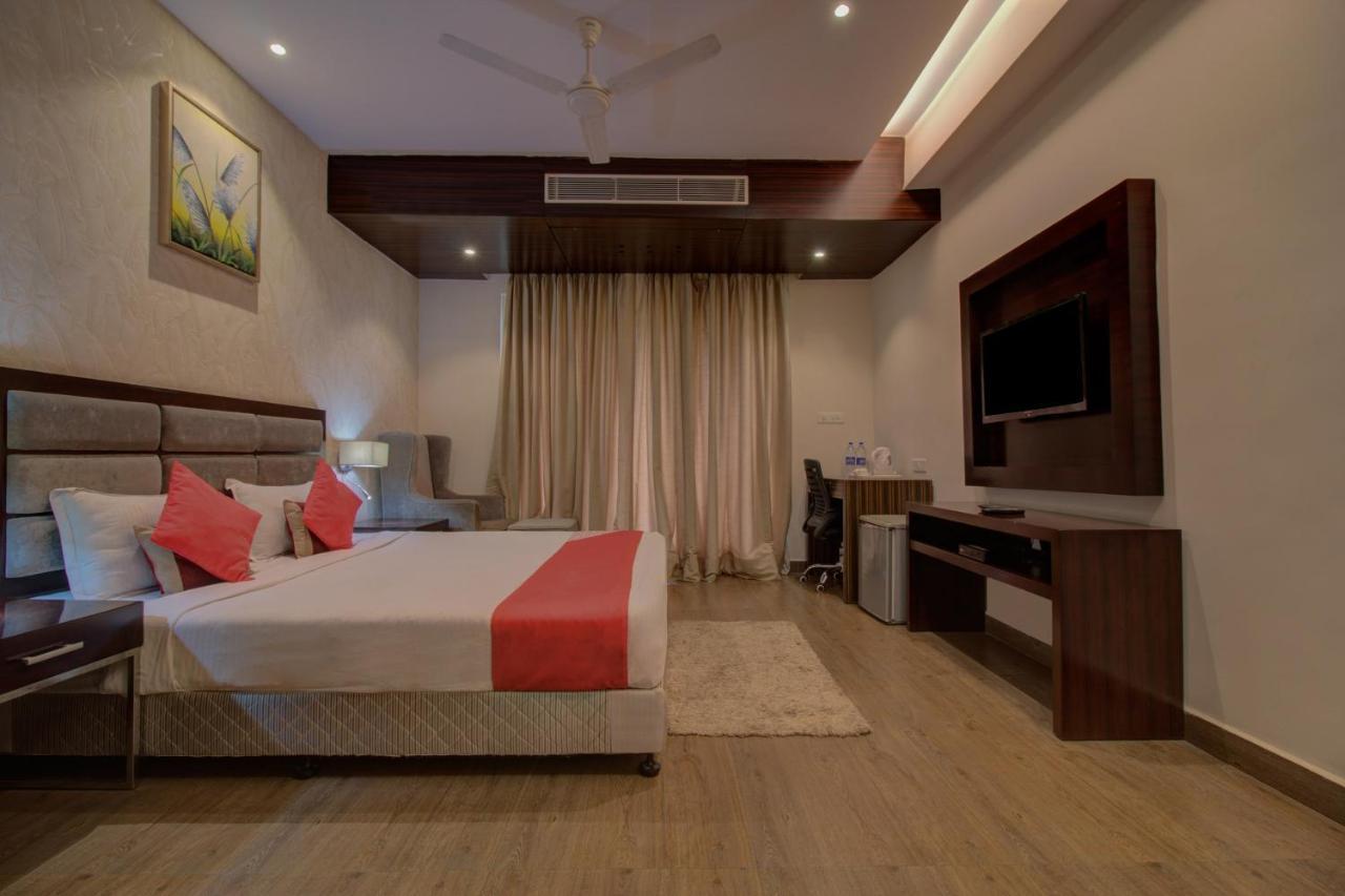 Hotel Oyo 3575 The Wave International Jamshedpur Zewnętrze zdjęcie