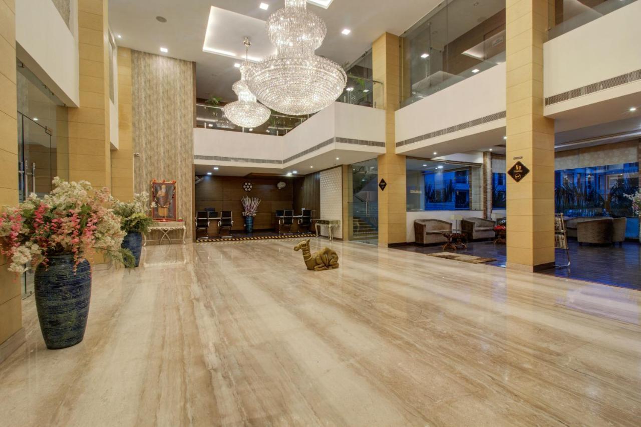 Hotel Oyo 3575 The Wave International Jamshedpur Zewnętrze zdjęcie