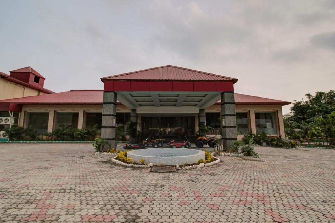 Hotel Oyo 3575 The Wave International Jamshedpur Zewnętrze zdjęcie